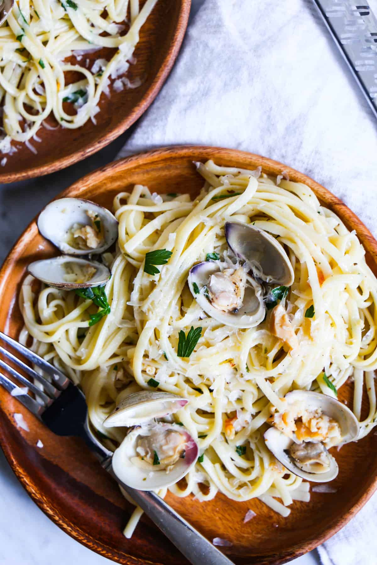 Linguine with Clams The Defined Dish Recipes Linguine with Clams