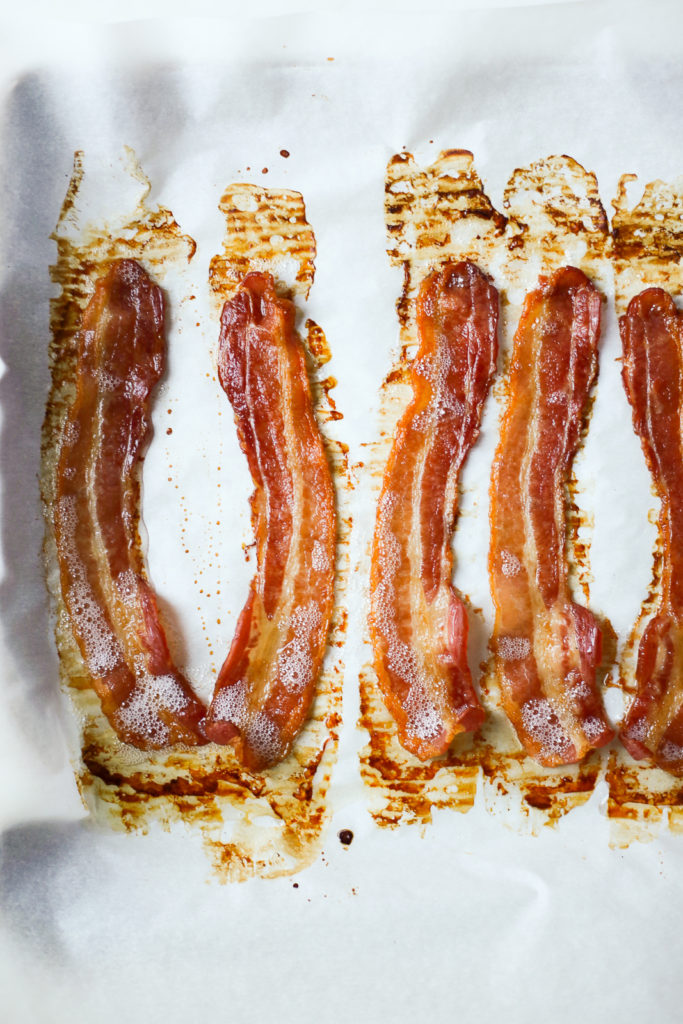 How to Cook Bacon in the Oven - Julie's Eats & Treats ®