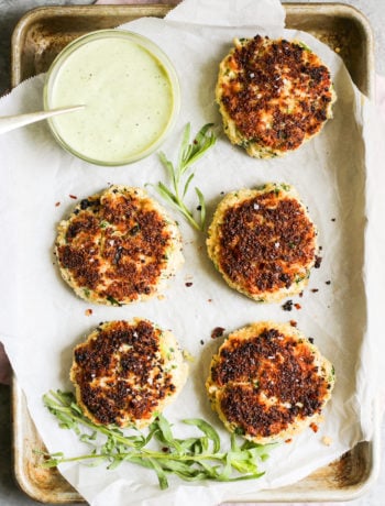 herbed crab cakes with tarragon green goddess