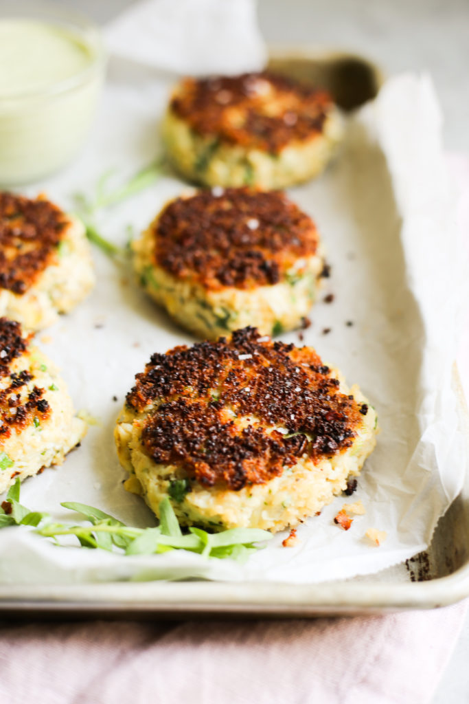 Herbed Crab Cakes with Tarragon Green Goddess