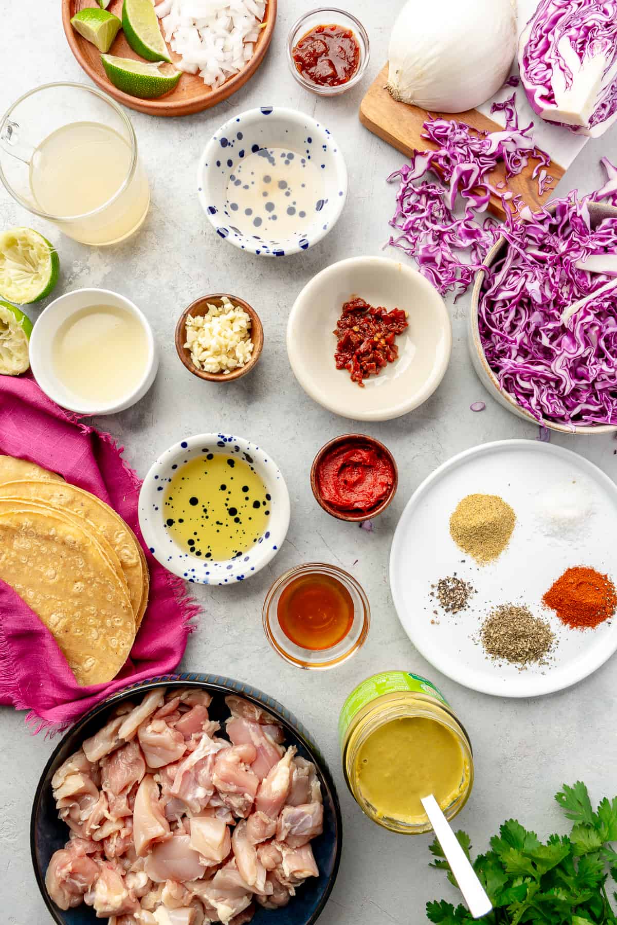 Saucy Chipotle Chicken Tacos ingredients.