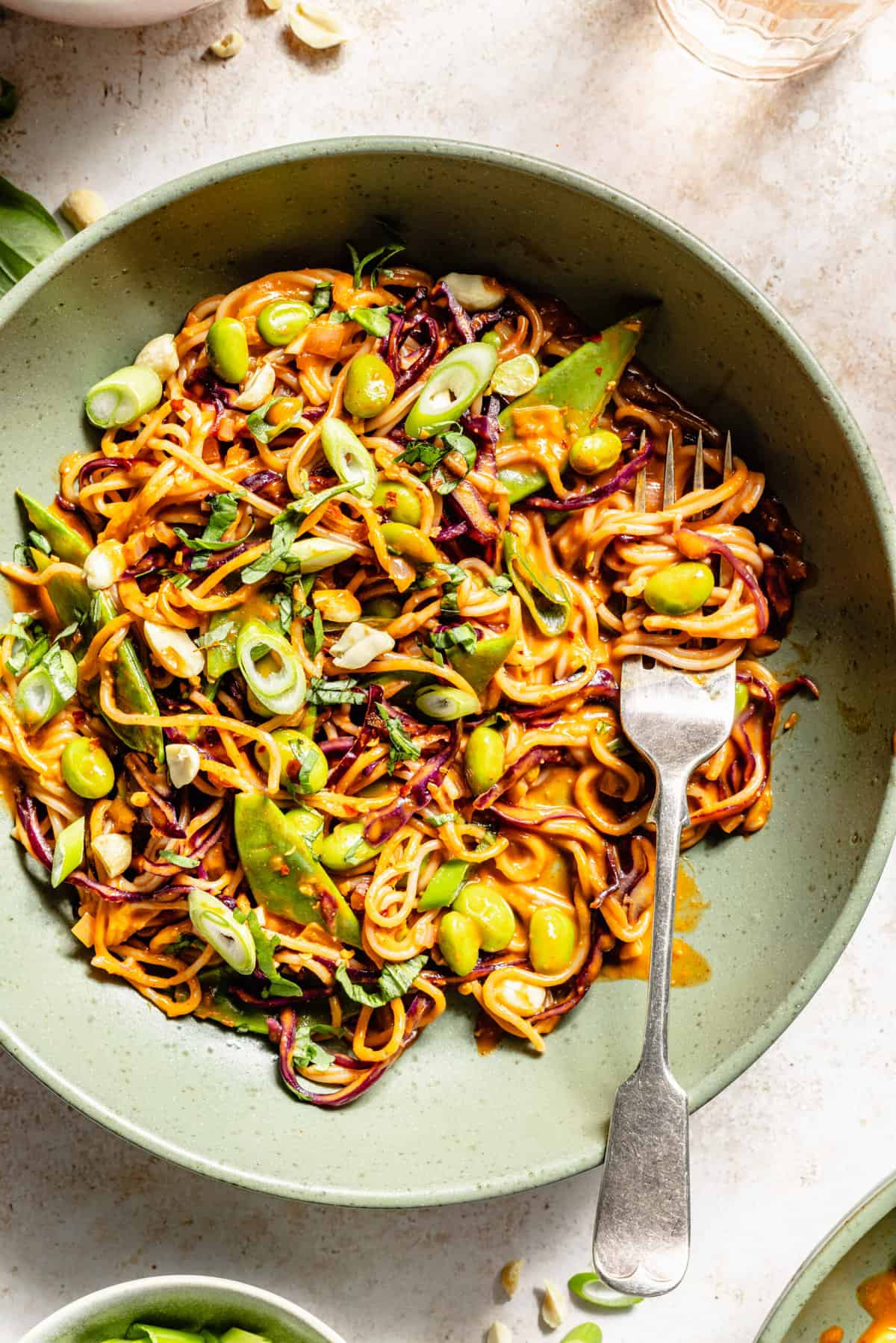 Gochujang Peanut Veggie Noodles